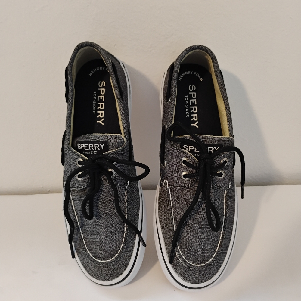 Sperry Halyard Boat Shoes Men's size 8